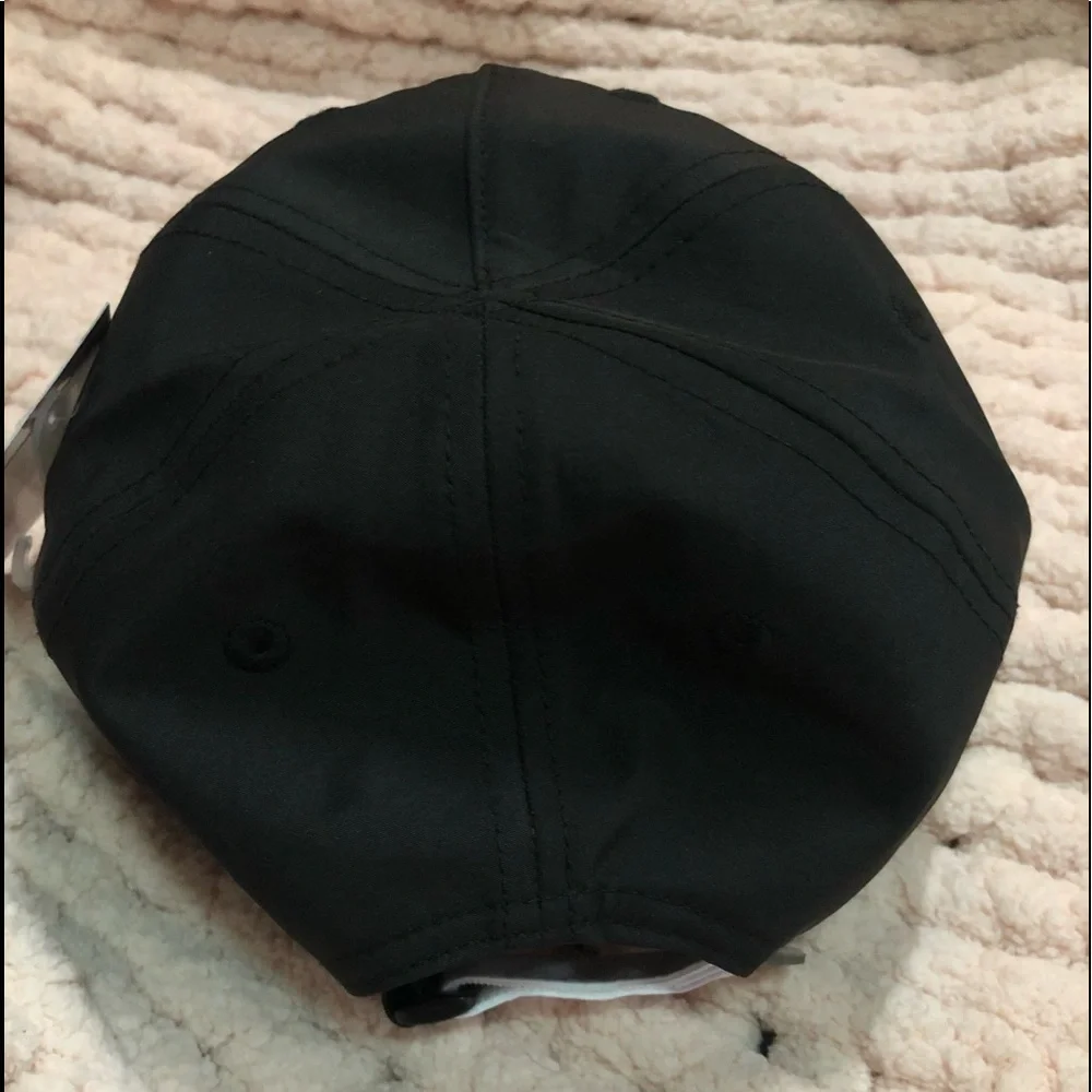 🆕 Champion black adjustable Logo Hat 723